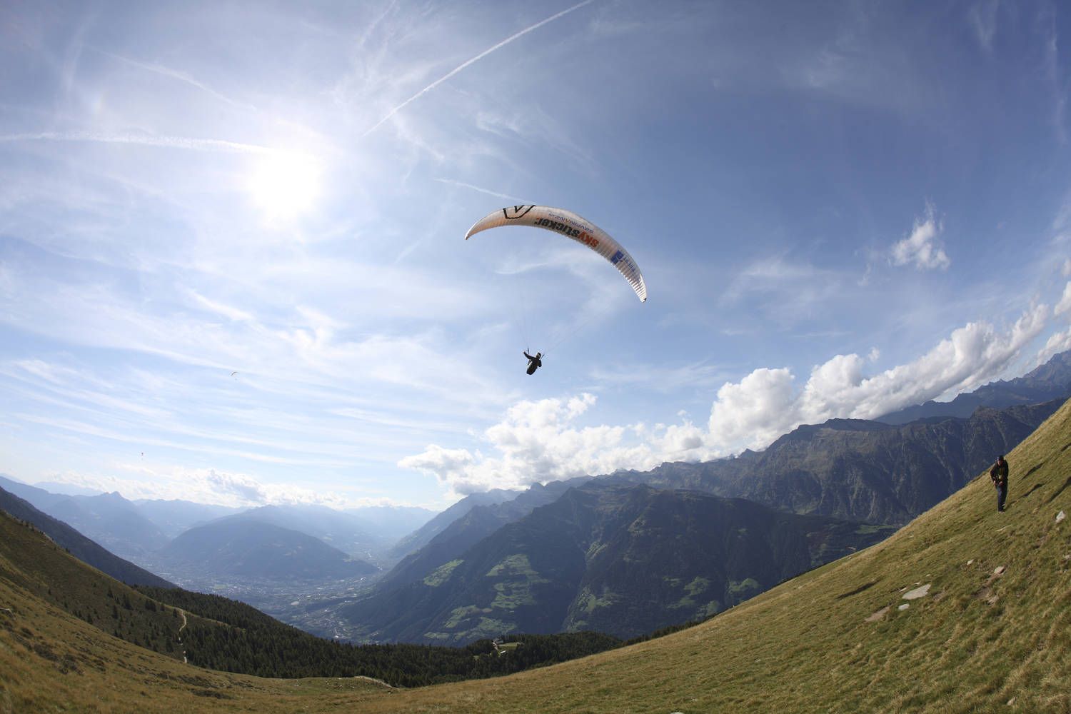 Paragliding Schenna Hirzer